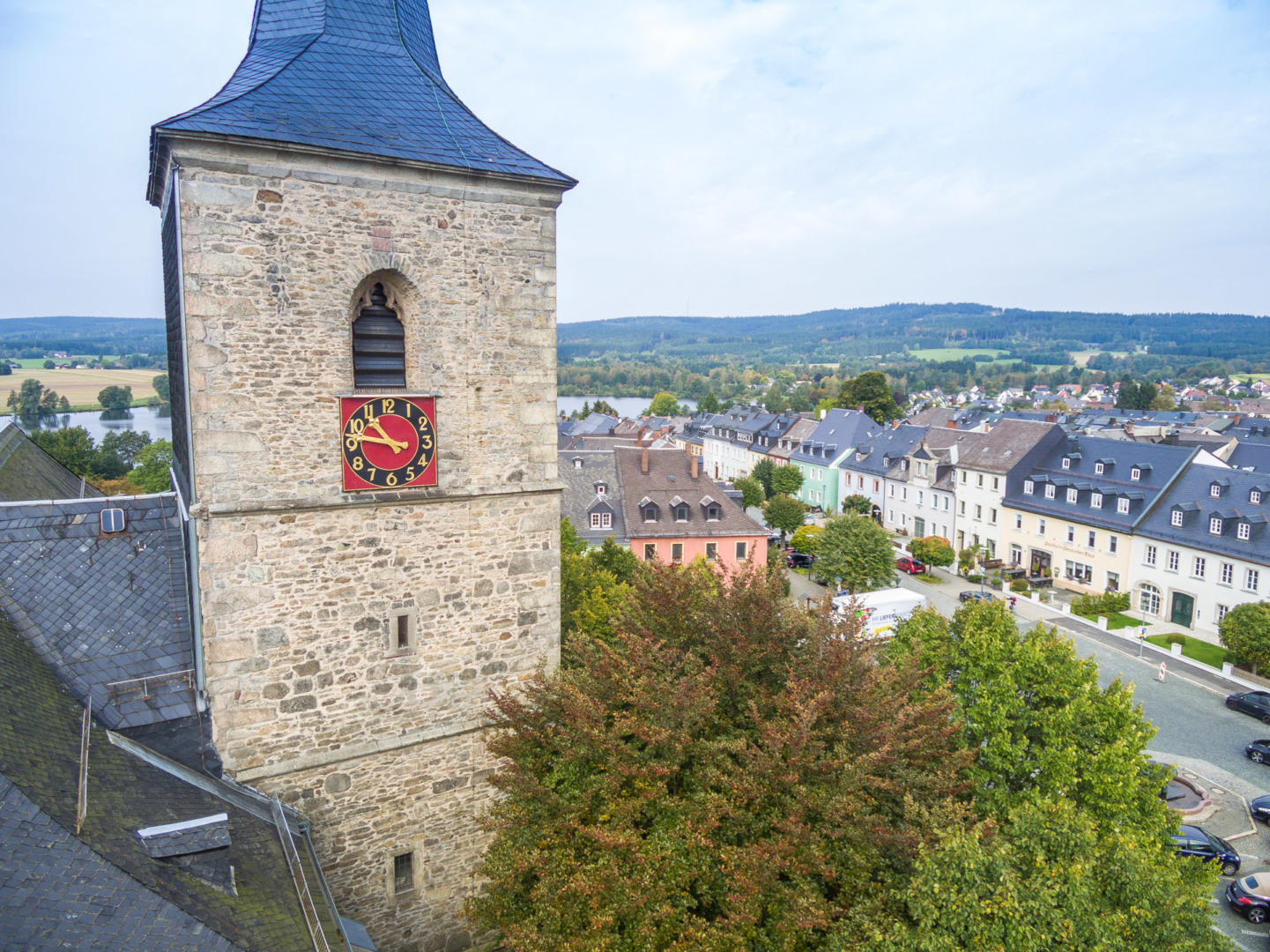 Antwort Wie viele Kilometer sind es um den Weißenstädter See? Weitere