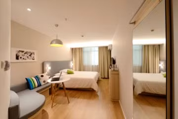 Hotels, Gasthöfe & Pensionen