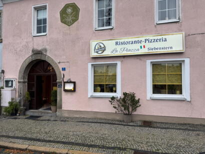 Ristorante Pizzeria La Piazza Aussenansicht