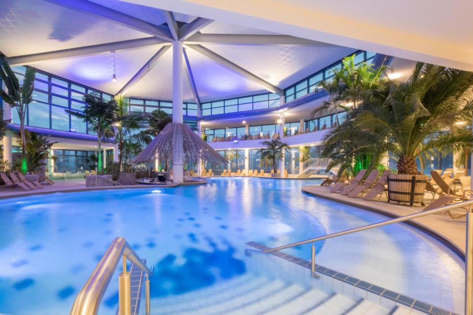 Thermenbecken im Siebenquell GesundZeitResort in Bad Weißenstadt