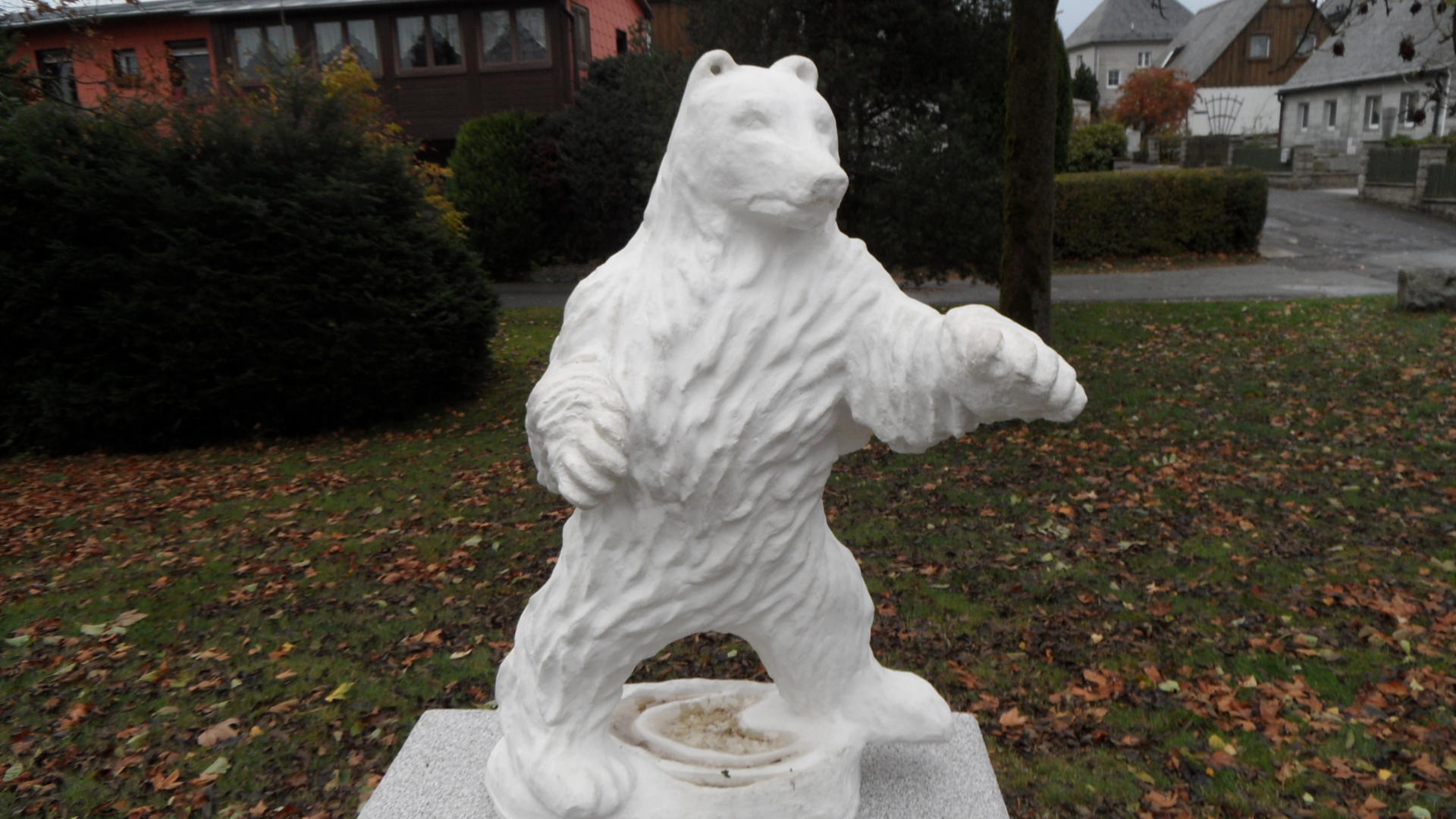 Statue des Berliner Bären