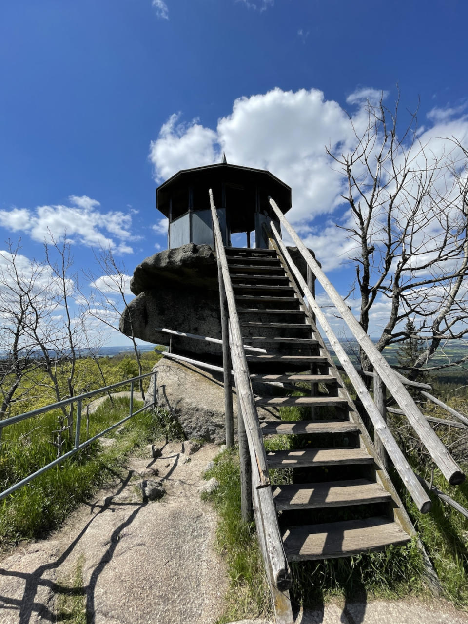 Großer Waldsatein Letzte Treppe zum Aussichtspunkt Schüssel