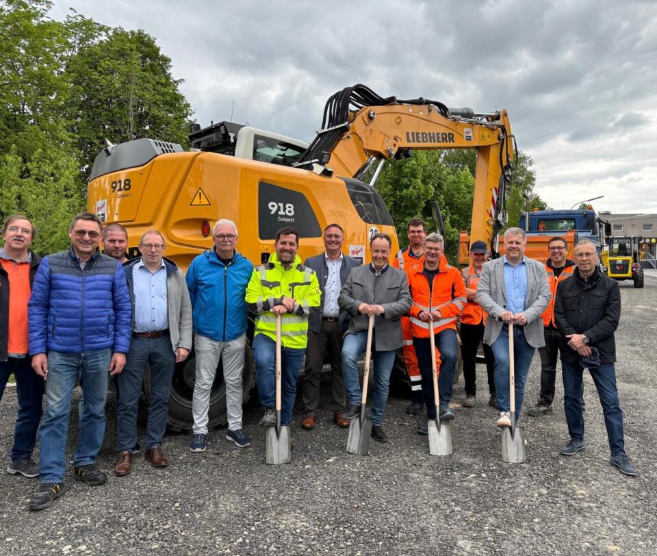 Die Beteiligten am Straßenbauprojekt in der Goethestraße in Weißenstadt